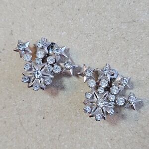 Vintage Starburst Rhinestone Clip On Earrings Silver Tone Celestial Star Cluster